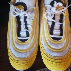 Women's AirMax 97 Size 8.5